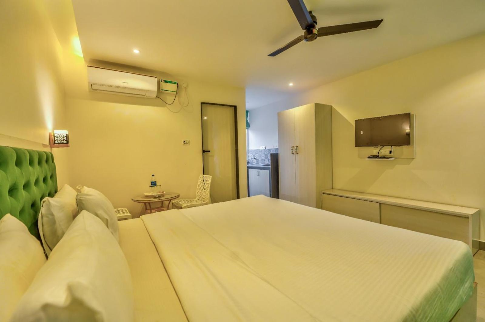 Baga Galaxy Hotel Екстериор снимка