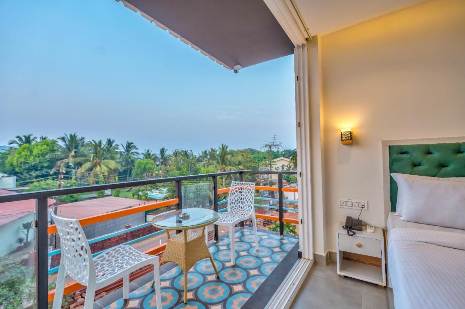 Baga Galaxy Hotel Екстериор снимка