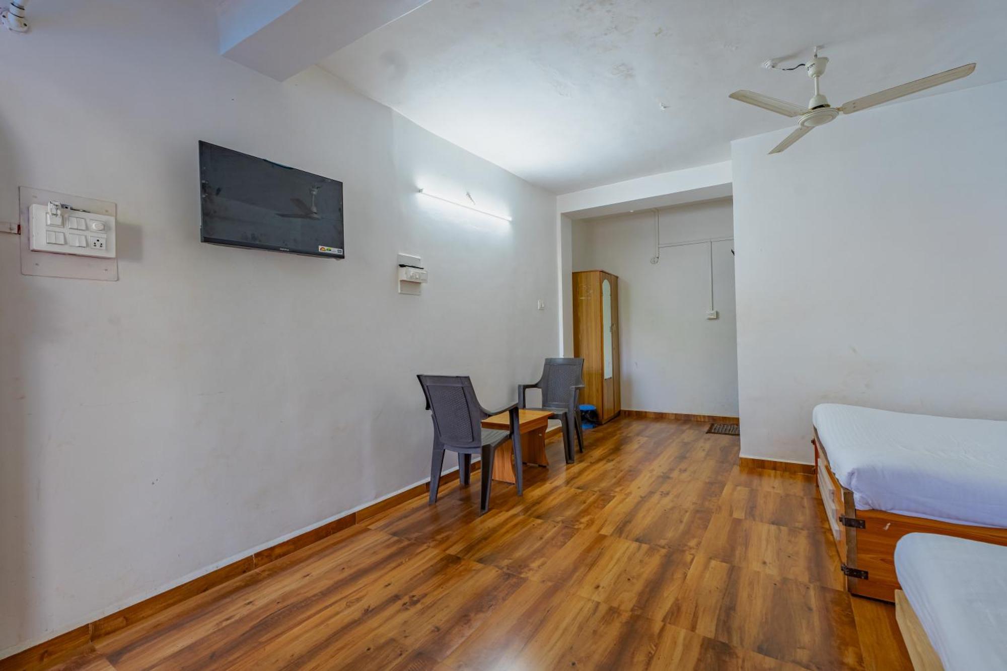 Baga Galaxy Hotel Екстериор снимка