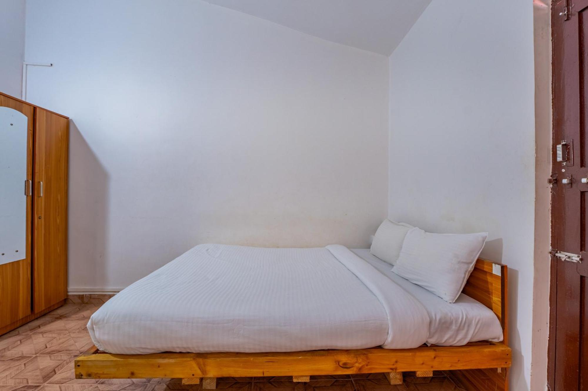 Baga Galaxy Hotel Екстериор снимка